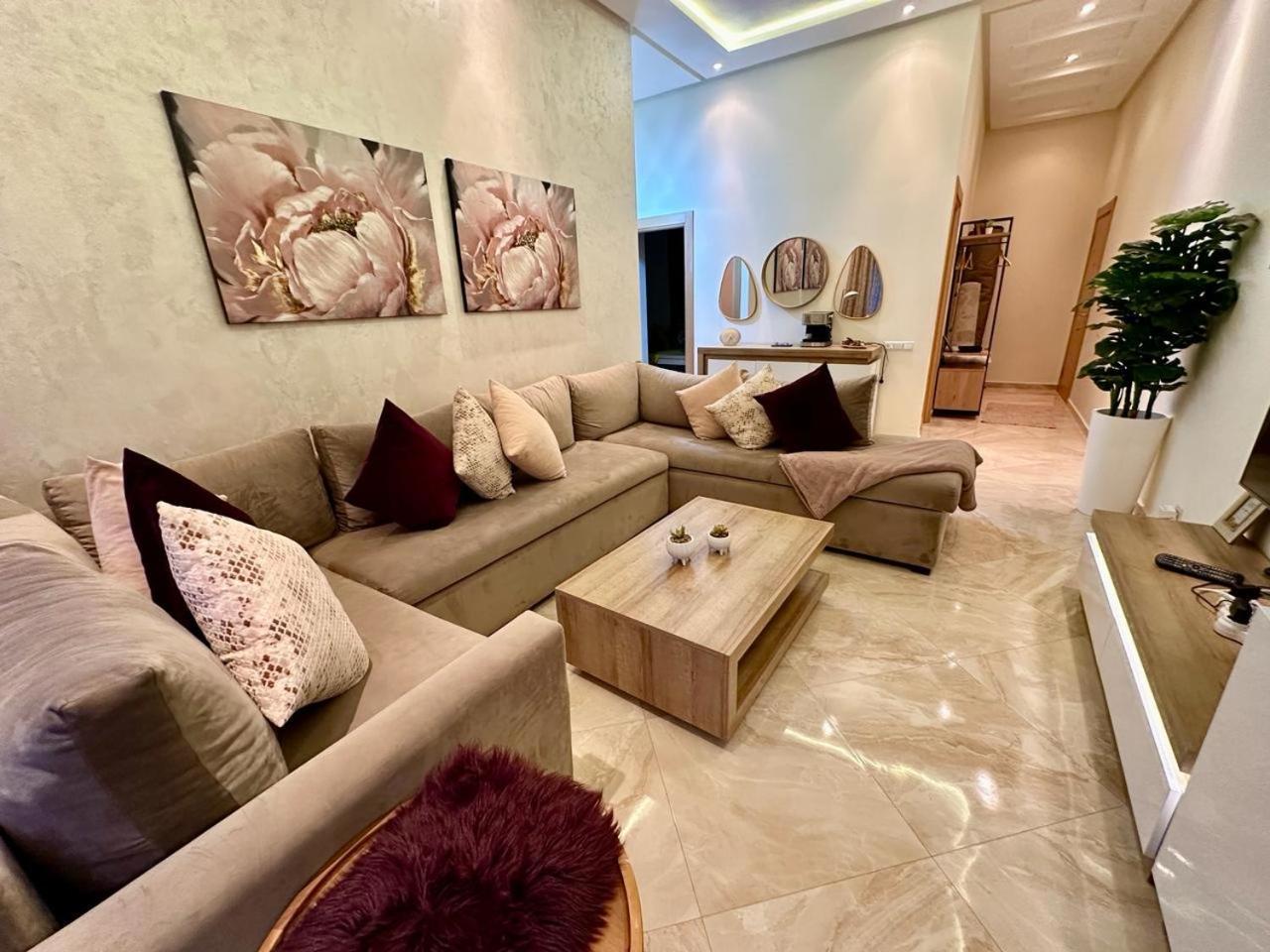 Apparemment De Luxe Vue Piscine Apartment Bouznika Ngoại thất bức ảnh